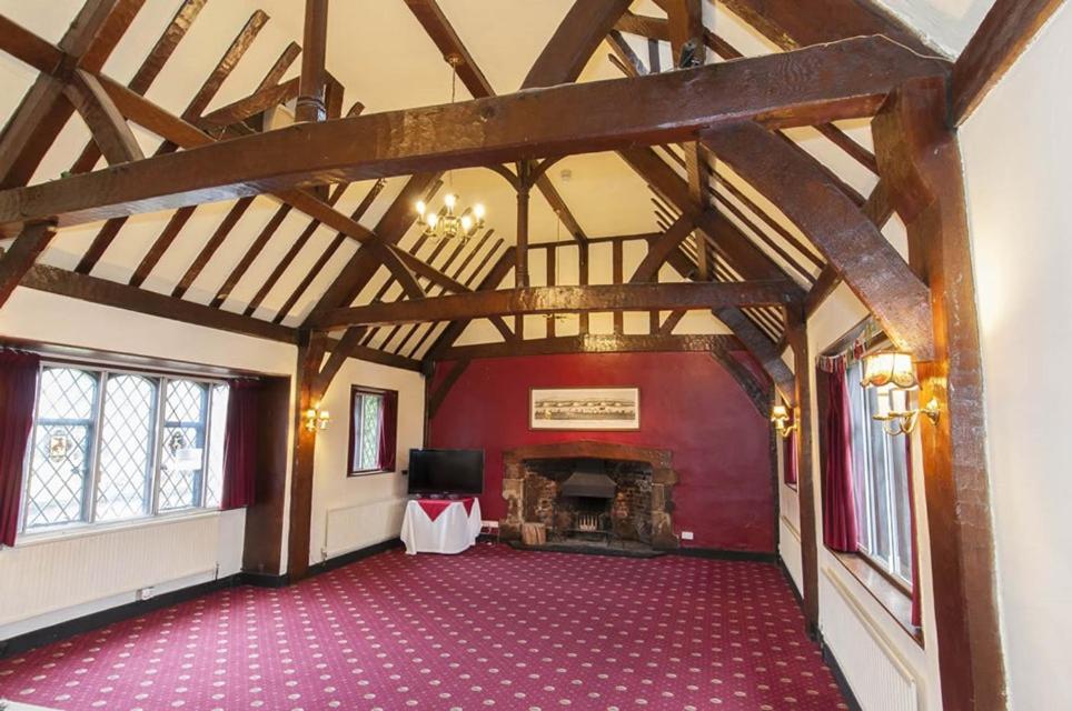 Roebuck Inn スティーブネージ エクステリア 写真